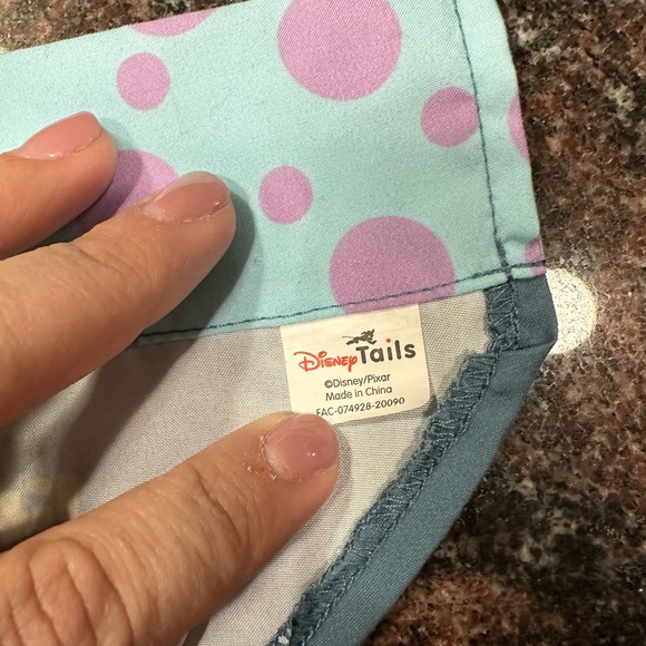 Disney Tails Bandana set for dogs- Monsters Inc. - Picture 10 of 13